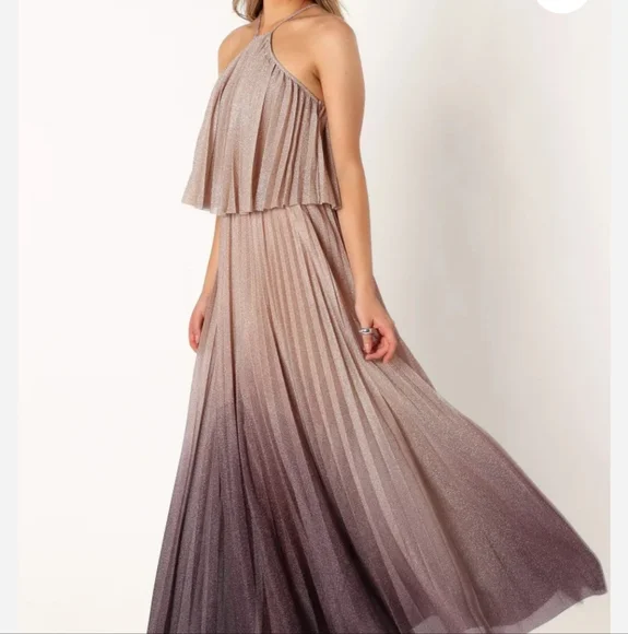 Petal & Pup Women's Gia Pleated Halterneck Maxi Dress - Picture 4 of 8